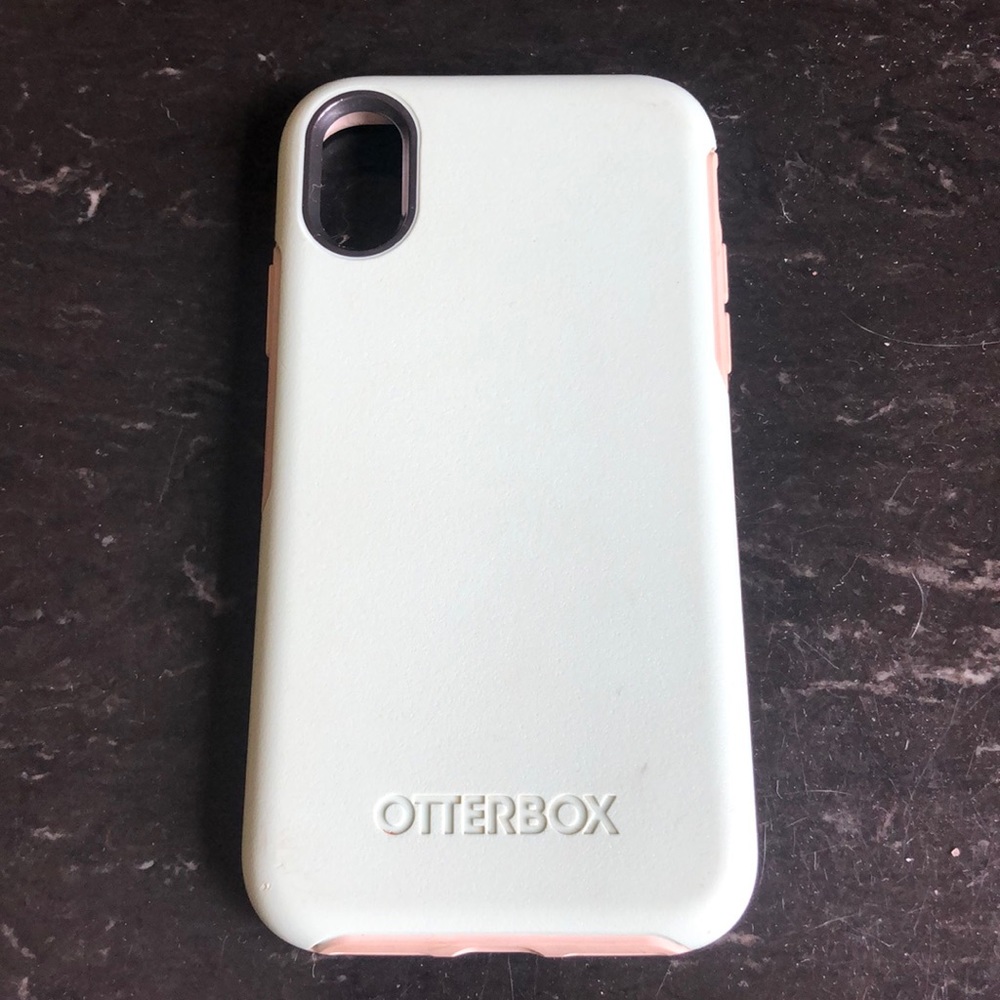 Otterbox iPhone 10 Case